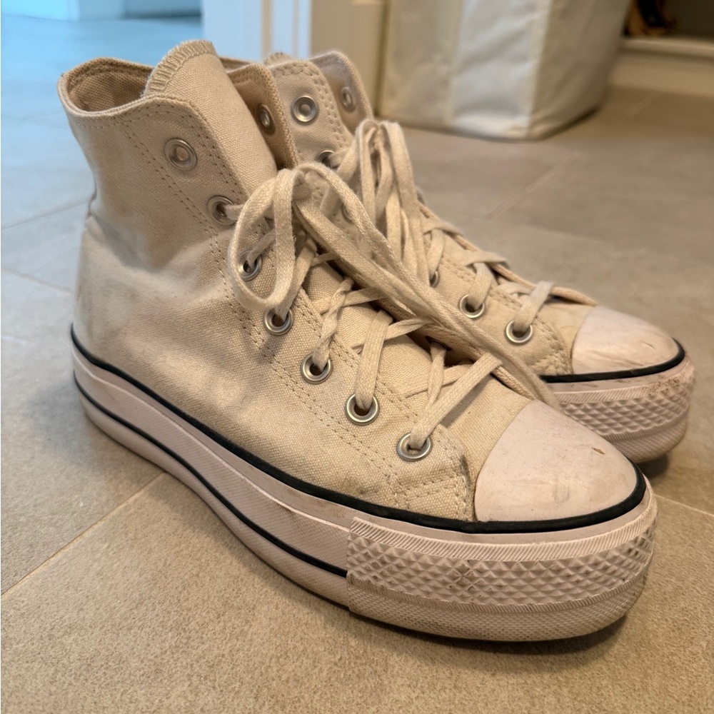 Chuck Taylor All Star High-Top Platform Sneaker
